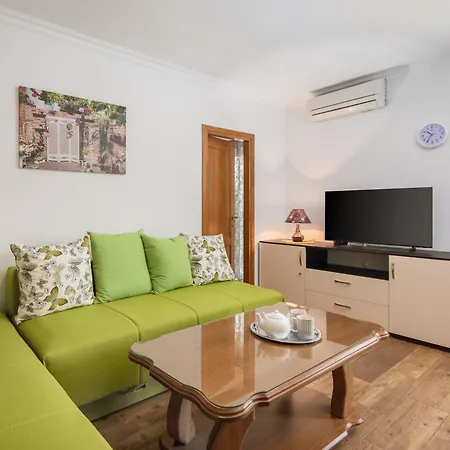 Jasmir - Free Parking Near The Apartamento